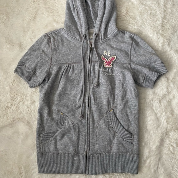 American Eagle Short Sleeve Eagle Fleece Hooded Sweatshirt - Picture 1 of 11